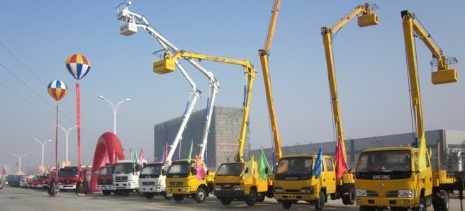 �߿����I(y��)܇(ch��)����(gu��)�ģ�Ʒ�N��һ�����۱�ʽ�߿����I(y��)܇(ch��)_��s��ʽ�߿����I(y��)܇(ch��)������ʽ������ϵ����������Ҳ���Է֞鴹ֱ����ʽ���ַQ(ch��ng)����ʽ��������ʽ�߿����I(y��)܇(ch��)���׸�ʽ���X�Ͻ�ʽ�����bжʽ�����д�ֱ����ʽ���������ش󣬵����I(y��)�߶��������C(j��)��(d��ng)�Բ������`����Ŀǰ��(gu��)��(n��i)�V���\(y��n)�õ����۱�ʽ�߿����I(y��)܇(ch��)��