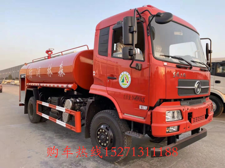 4X4�(q��)��(d��ng)ԽҰ������ˮ܇(ch��)