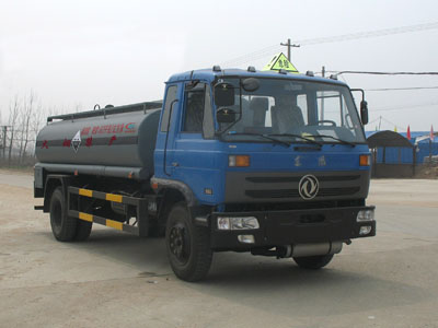 東風145平頭化工液體運輸車